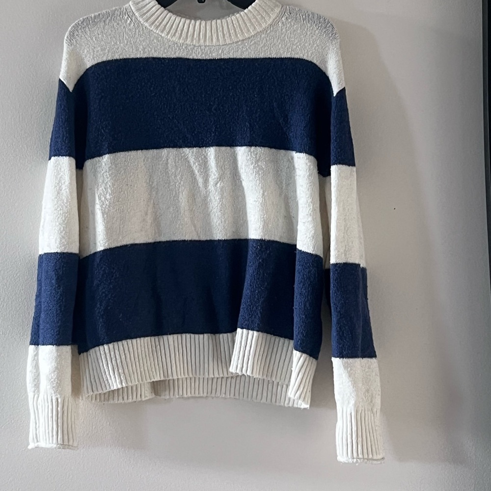 American Eagle Outfitters Navy and White Striped Sweater